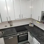 Tantin Center Apartment *
